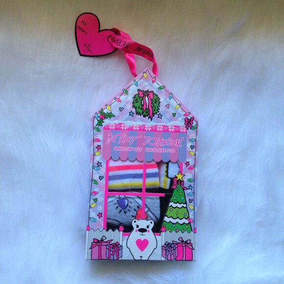 Betsey Johnson Gift Box Sock Bundle Size 5 - 10 NWT - Picture 1 of 5